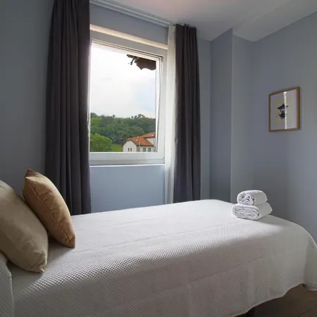 Turisticos La Pontificia شقة كوميلاس