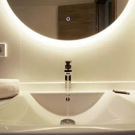 شقة Turisticos La Pontificia كوميلاس