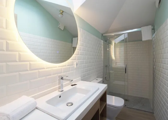 Turisticos La Pontificia Comillas