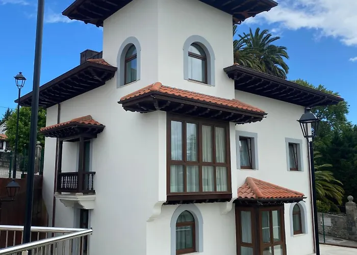 Turísticos La Pontificia