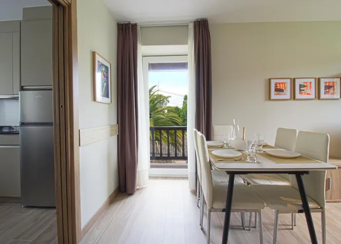 Apartament Turisticos La Pontificia