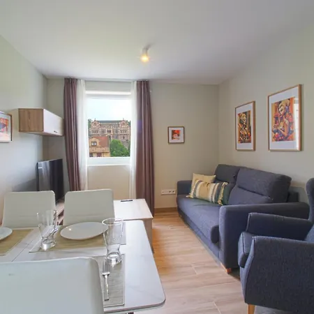 Apartamento Turísticos La Pontificia